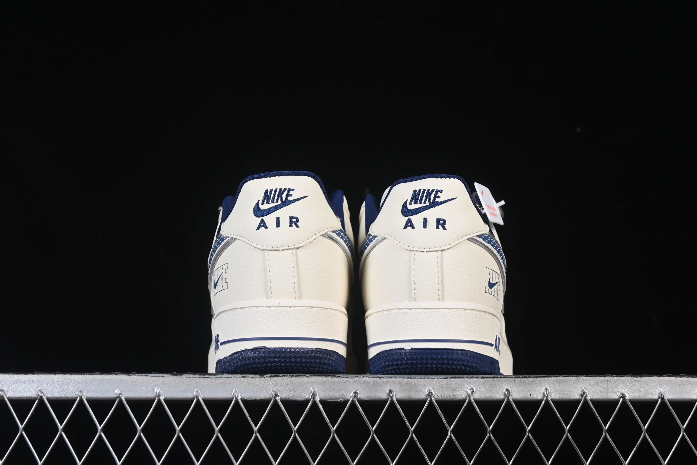All Categories Nk Air Force 1 Air Force Series Nk Air Force 1 Low Air Force Low Nike Air Force 1'07 Low Beige Star Air Force One Low Casual Shoes DF0188-108